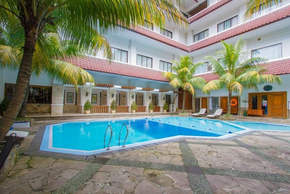 Hotel Salak The Heritage Bogor Exterior photo
